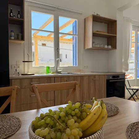 Sea Breeze Boutique Karystos (Evia)